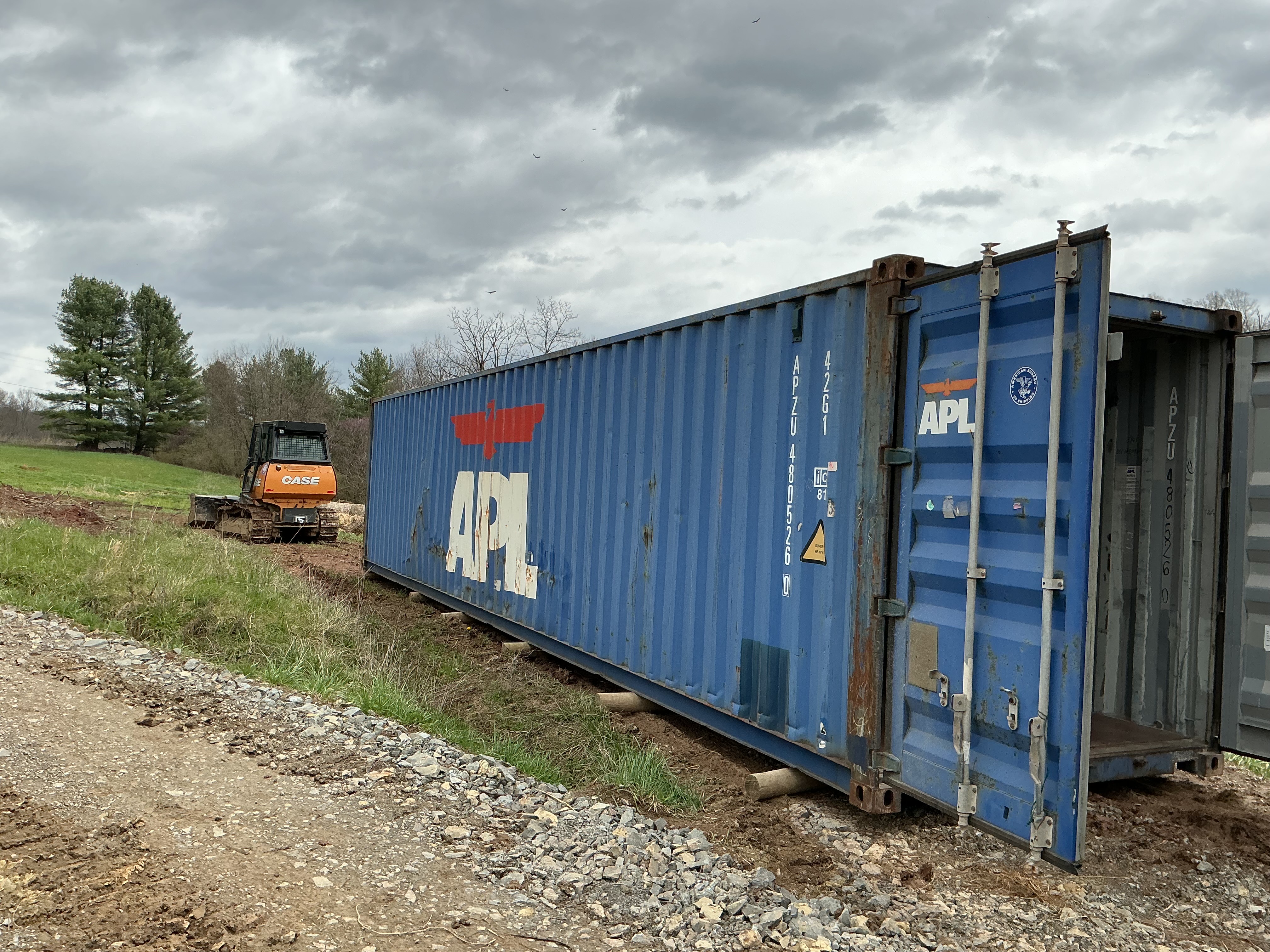 40 ft standard Cargo Worthy container, additional exterior view